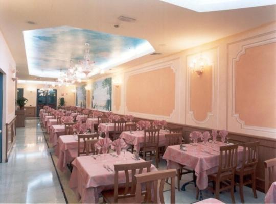 Hotel Impero Брешія Екстер'єр фото